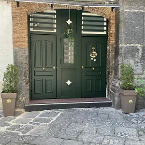 Mary's Naples